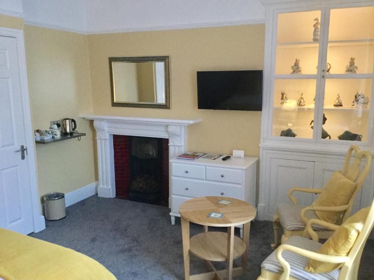 Elton Guest House Грейндж-овер-Сандс Экстерьер фото