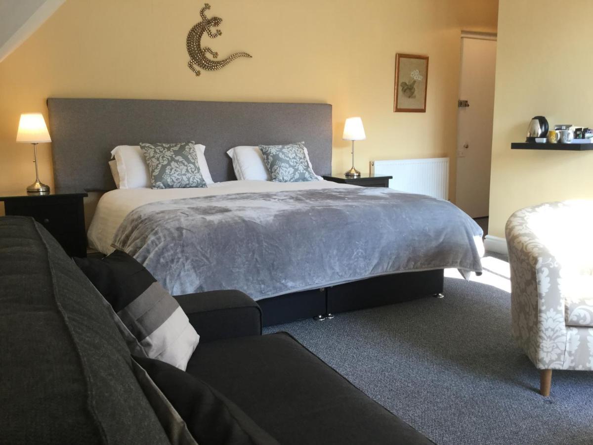 Elton Guest House Грейндж-овер-Сандс Экстерьер фото
