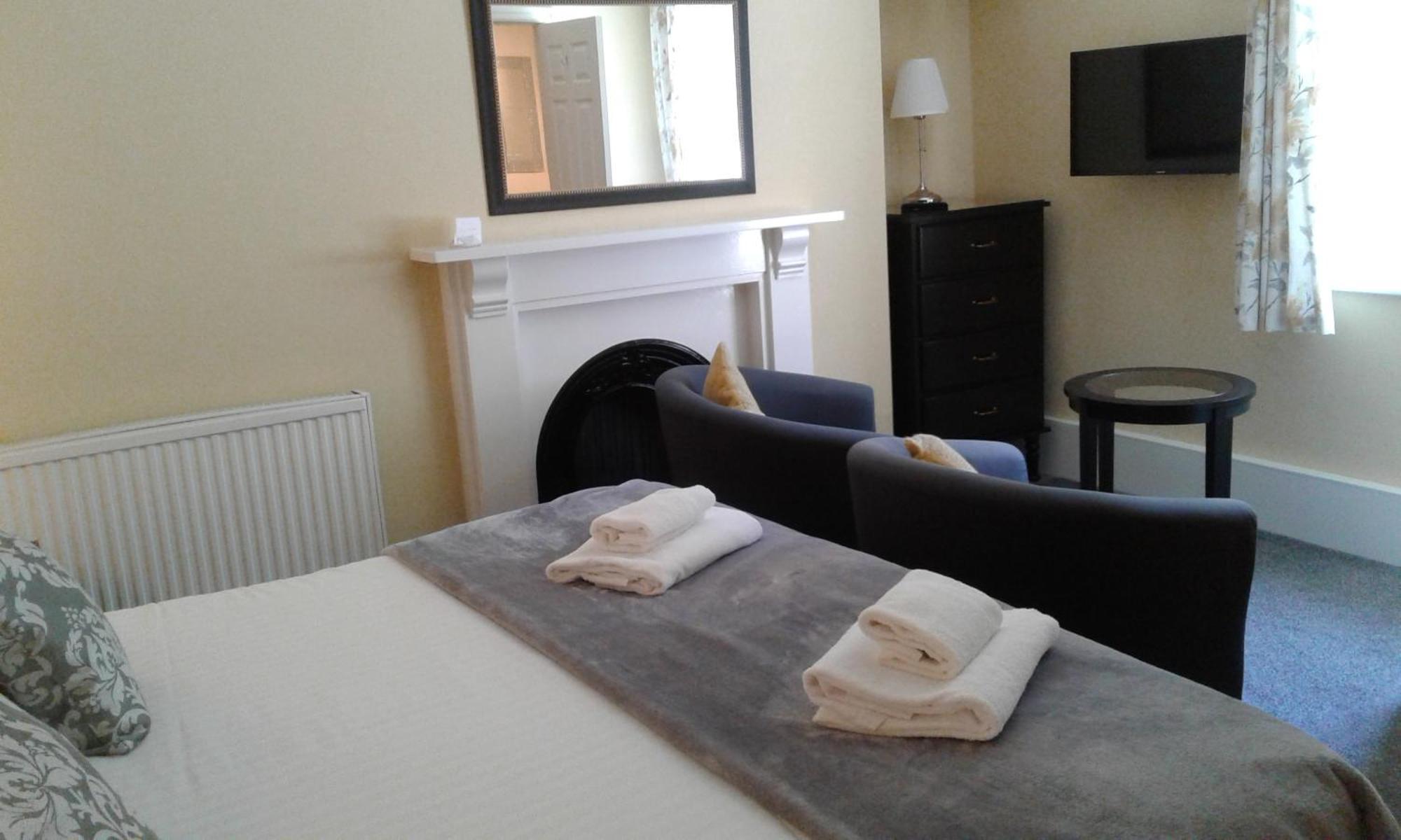 Elton Guest House Грейндж-овер-Сандс Экстерьер фото