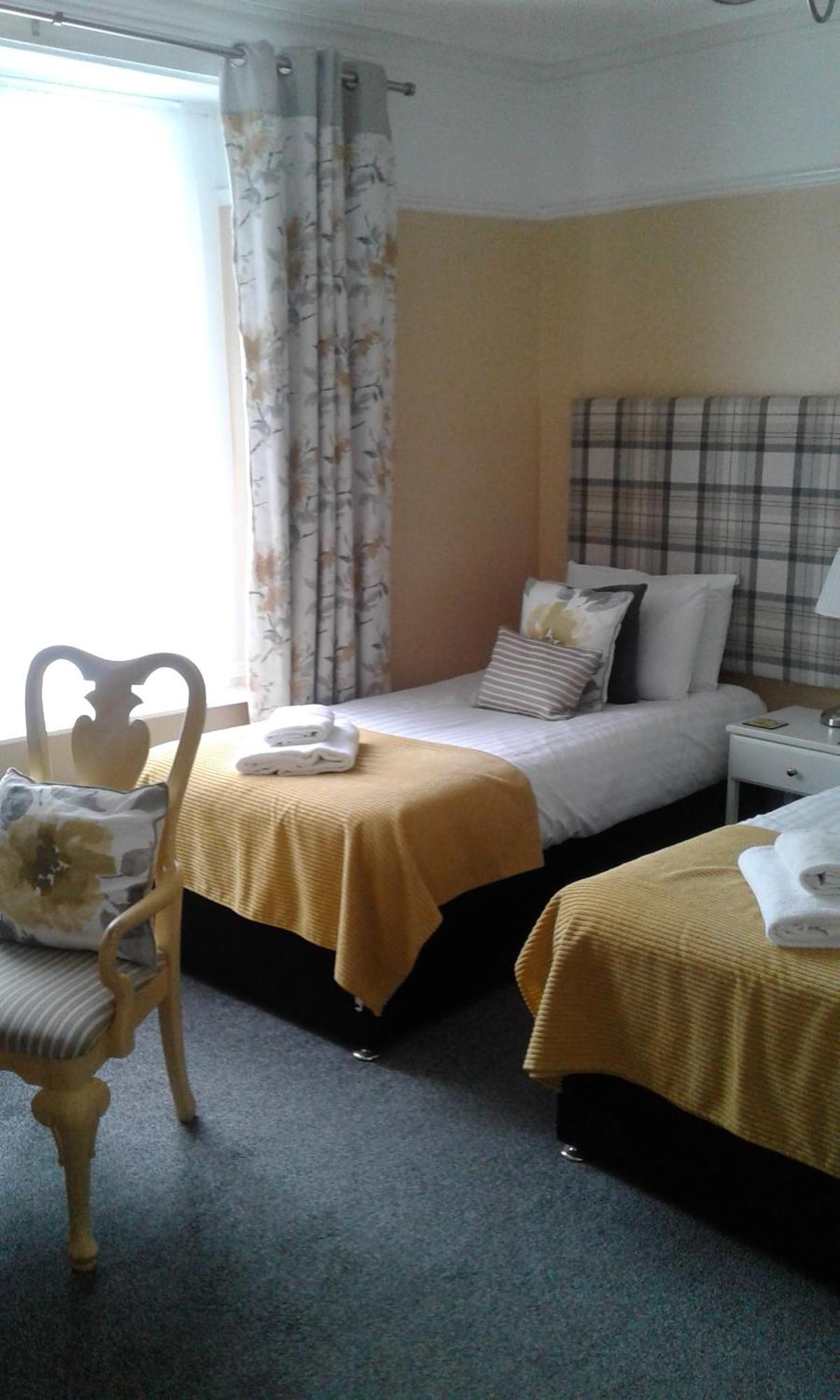 Elton Guest House Грейндж-овер-Сандс Экстерьер фото